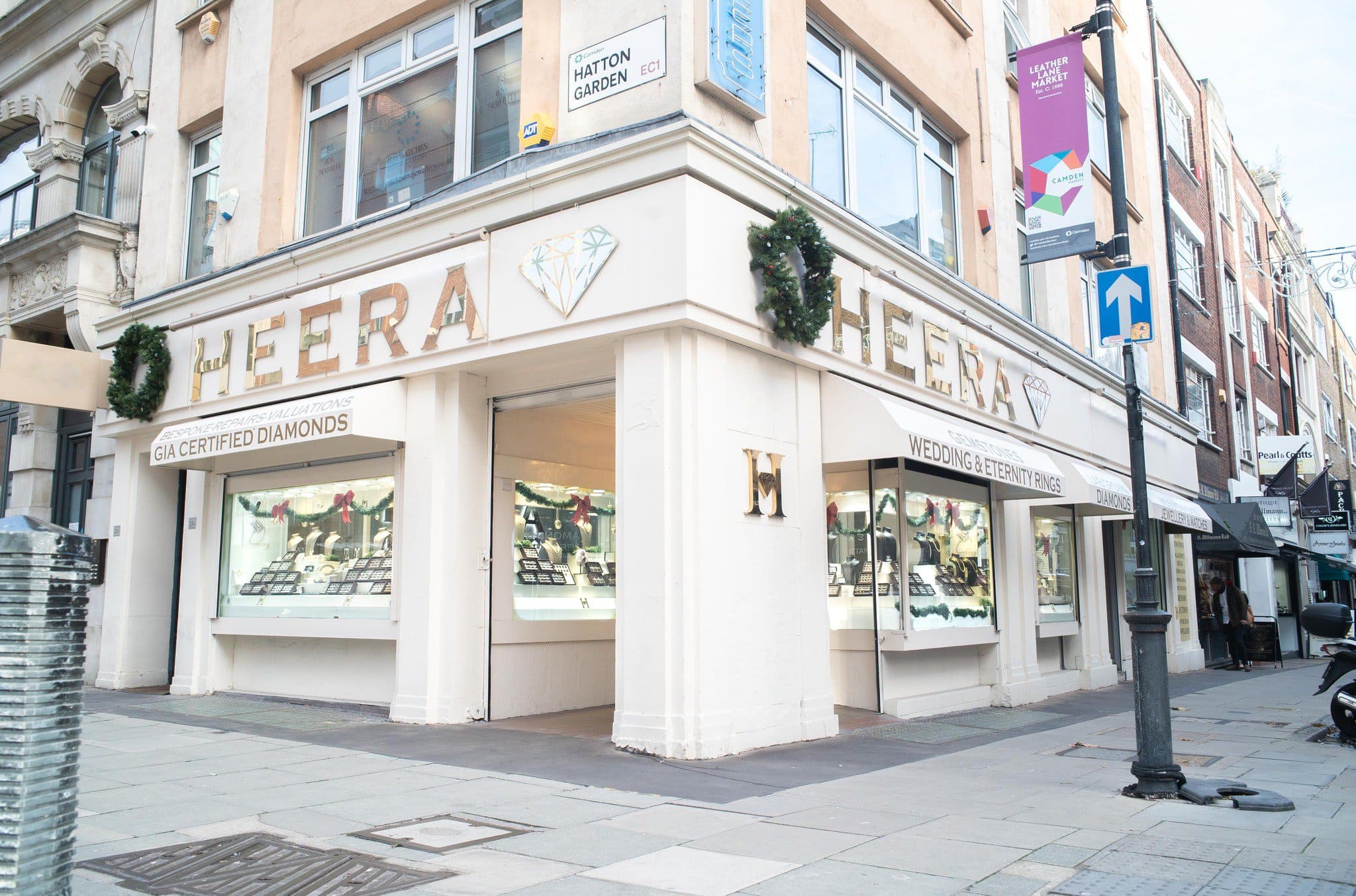 Heera Bespoke Jeweller Company of Master Jewellers CMJ